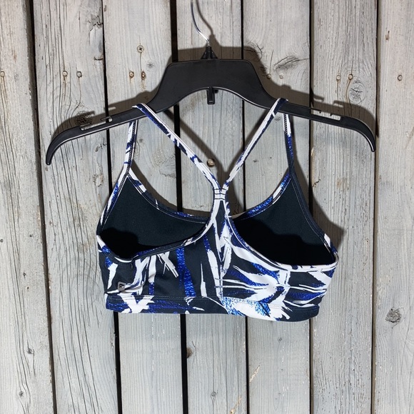 Fabletics Sports Bra Top - Picture 3 of 6